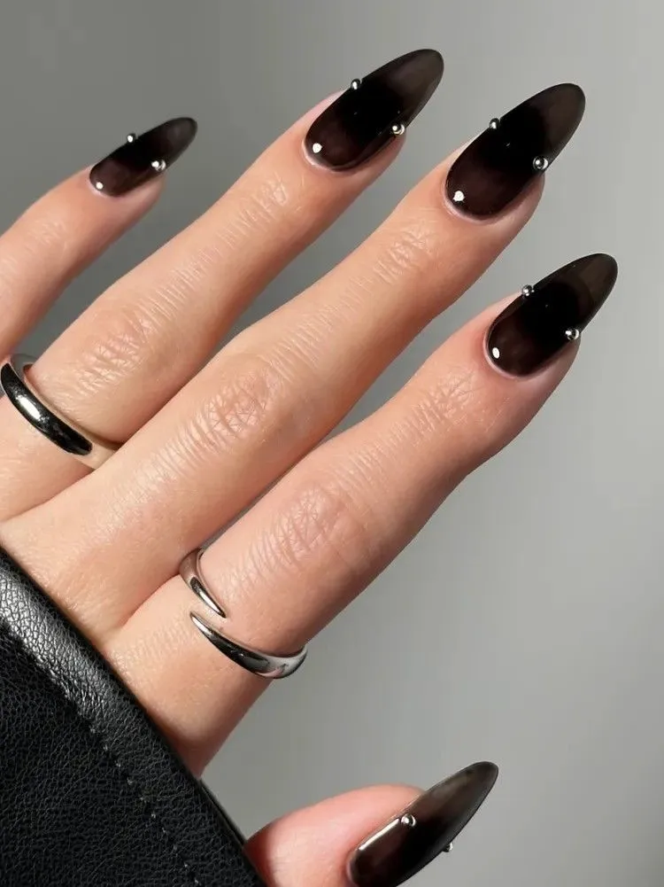 Jelly Gradient with Cuticle Beads Jelly Gradient with Cuticle Beads — Winter Acrylic Nail Colors