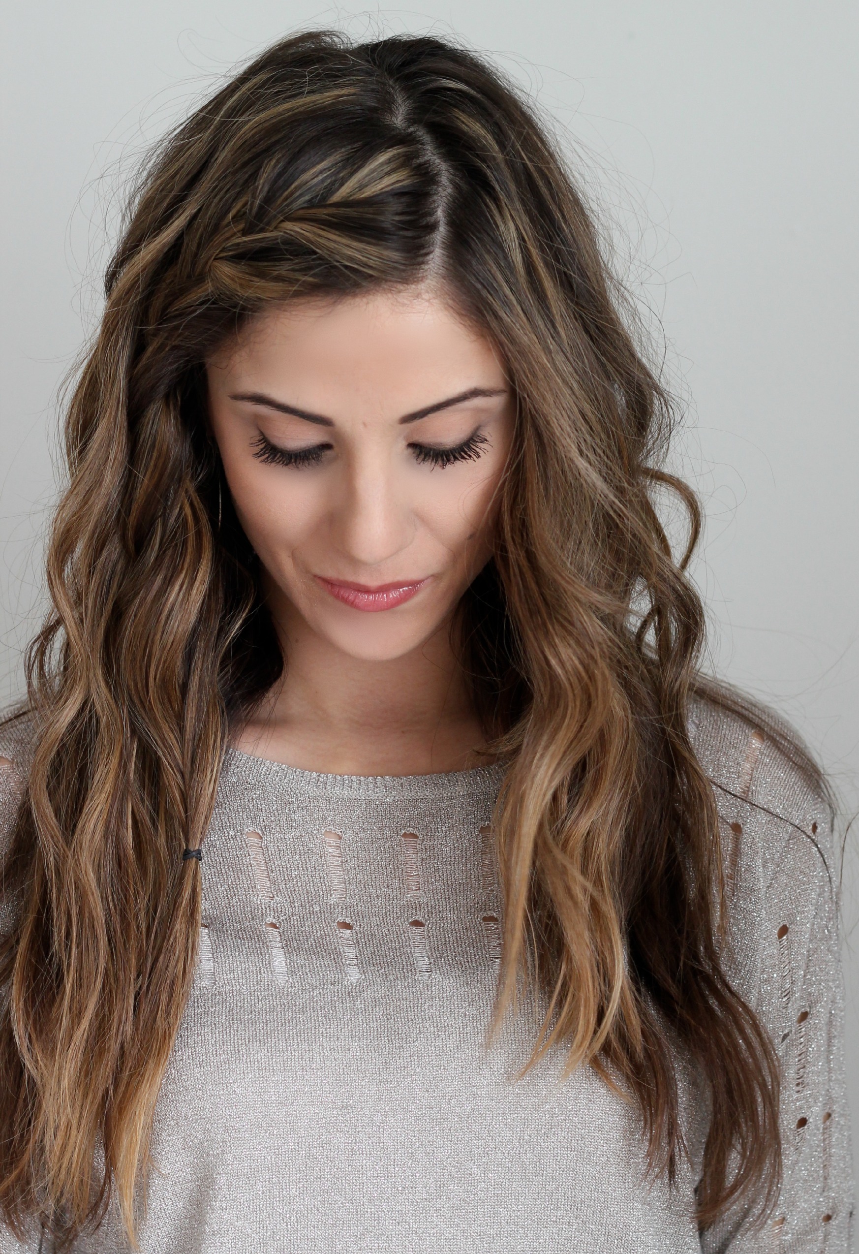 Collarbone Waves with Braid Accent Collarbone Waves with Braid Accent — Easy Winter Hairstyles