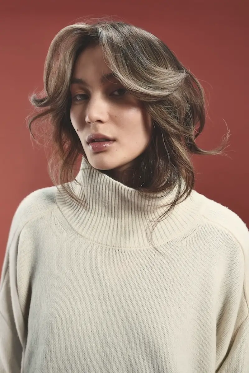 Collarbone Layered Lob With Curtain Bangs Collarbone Layered Lob With Curtain Bangs — Winter Hairstyles for Work