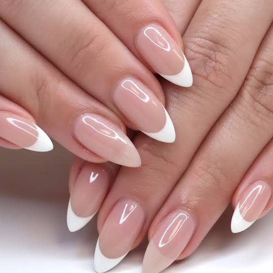 Opaque Pale Yellow Glossy Almonds Opaque Pale Yellow Glossy Almonds — Almond Nail Inspo