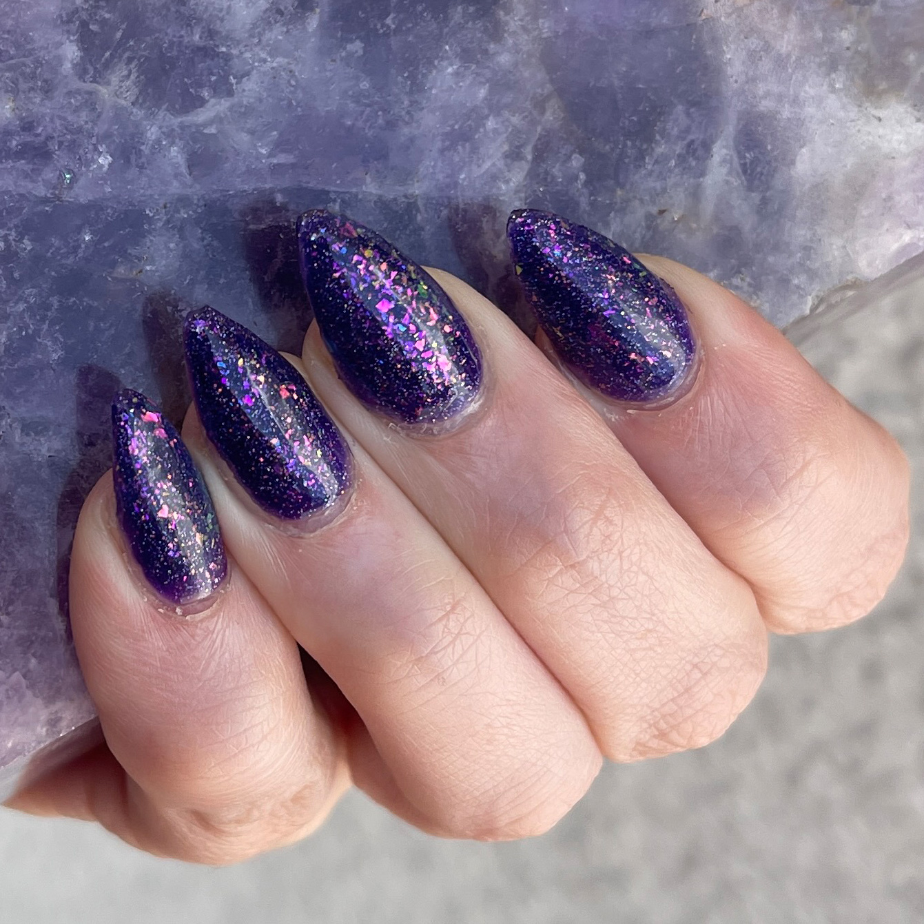 Dazzling Deep Purple Glitter Stilettos Dazzling Deep Purple Glitter Stilettos — Winter Purple Nails