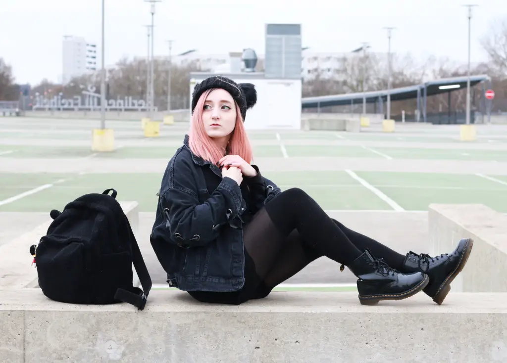 Black Denim Jacket with Opaque Tights and Fuzzy Hat — Grunge Winter Outfits
