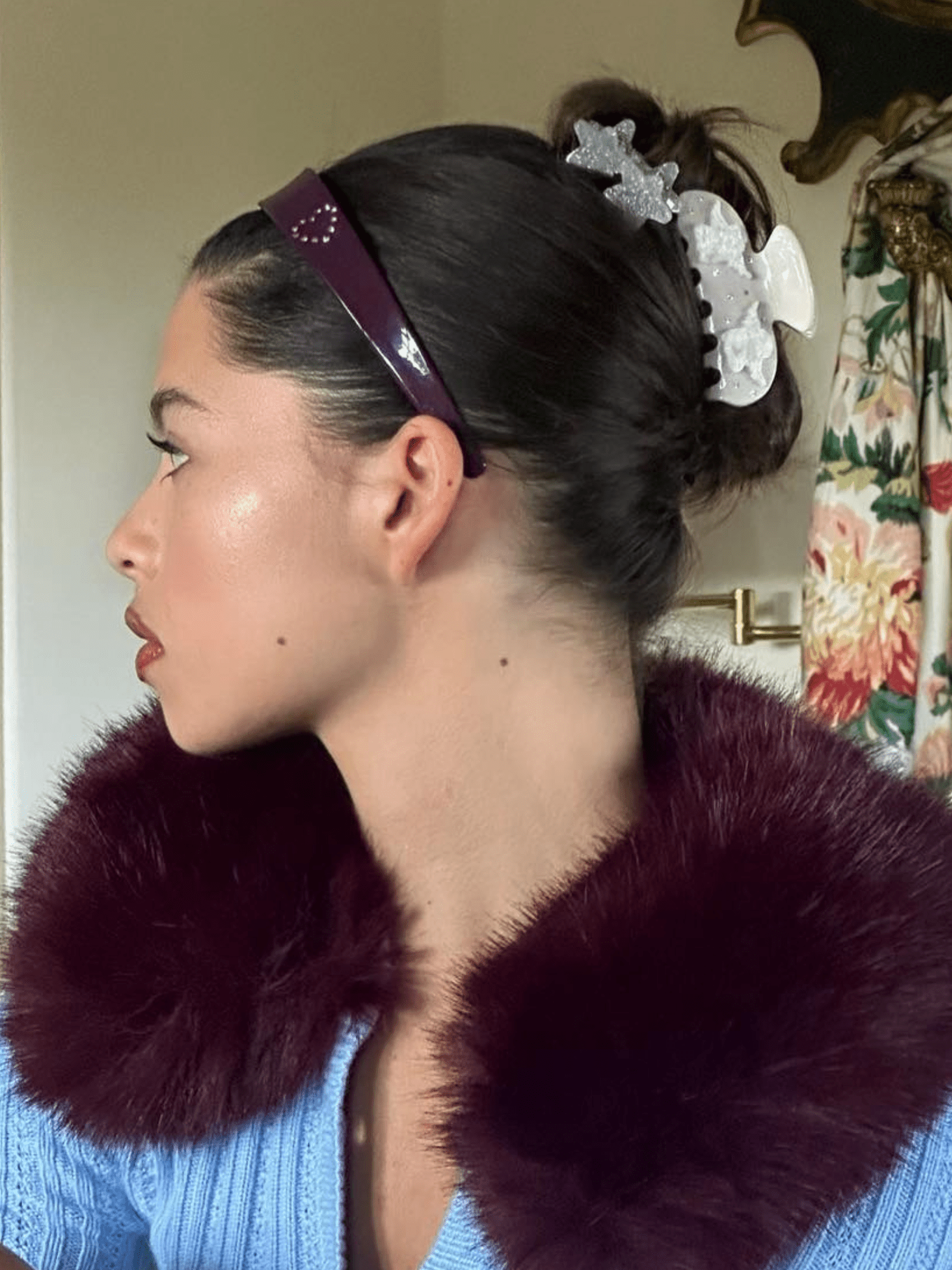 Sleek Low Bun With Wide Headband Sleek Low Bun With Wide Headband — Winter Hairstyles with Headband
