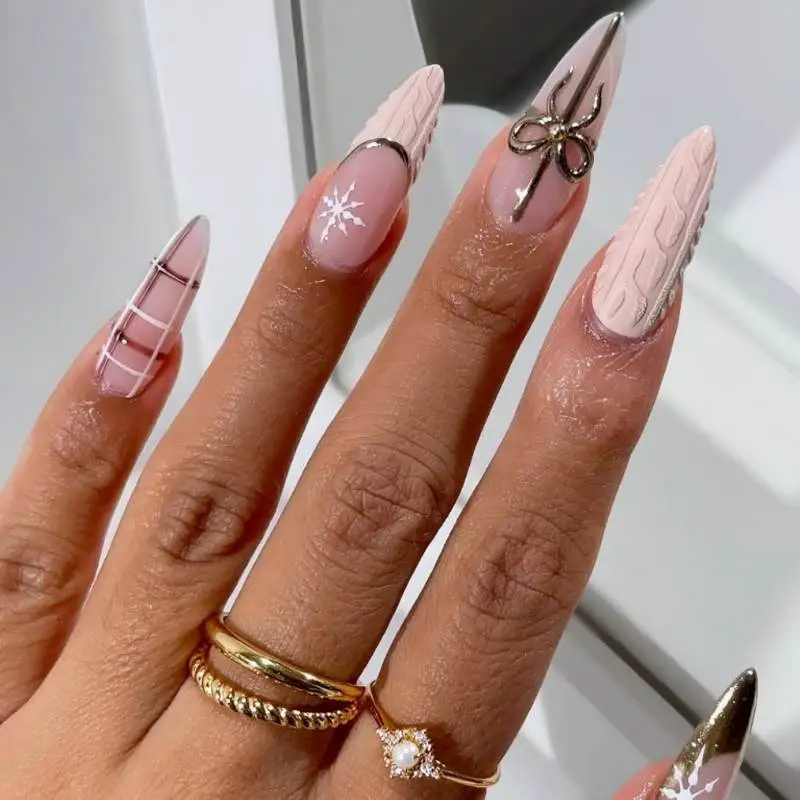 Realistic Cable Knit Stilettos Realistic Cable Knit Stilettos — Winter Pink Nails