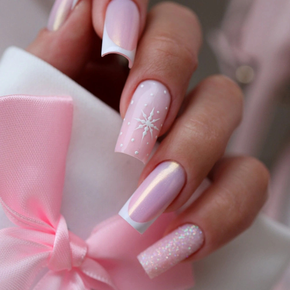 Shimmer Glossy Visual Idea Shimmer Glossy Visual Idea — Winter French Tip Nails