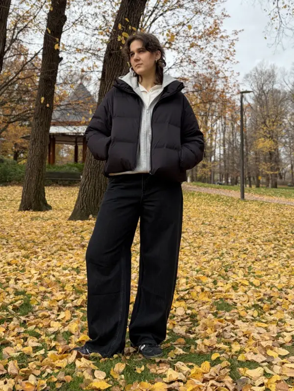 Winter Ready: Grey Hoodie Under Puffer Jacket Winter Ready: Grey Hoodie Under Puffer Jacket — Hoodie Outfits