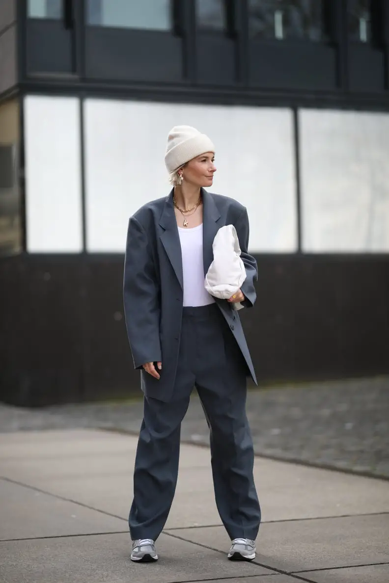Casual Fashion-Forward Outfit Idea Casual Fashion-Forward Outfit Idea — Beanie Outfits