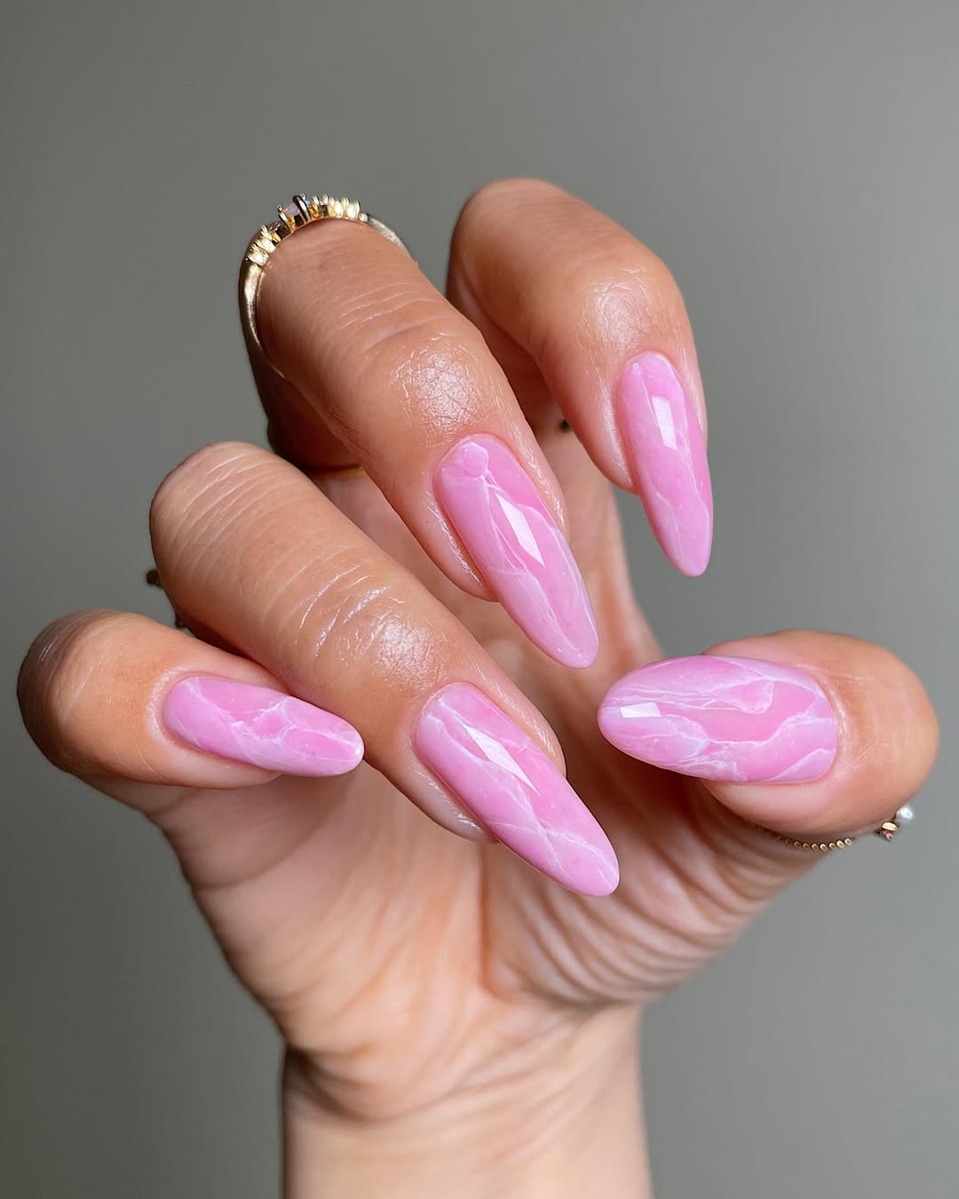 Pink White Marbled Almonds Pink White Marbled Almonds — Winter to Spring Transition Nails