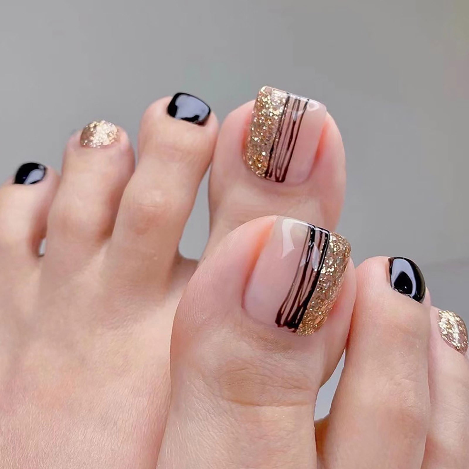 Nude Black Line Gold Glitter Toenails Nude Black Line Gold Glitter Toenails — Winter Toe Nails