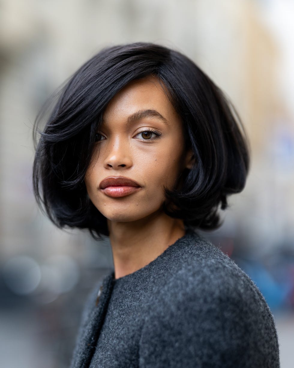 Platinum Blonde Cloud Bob with Wispy Bangs Platinum Blonde Cloud Bob with Wispy Bangs — Winter Bob Haircuts