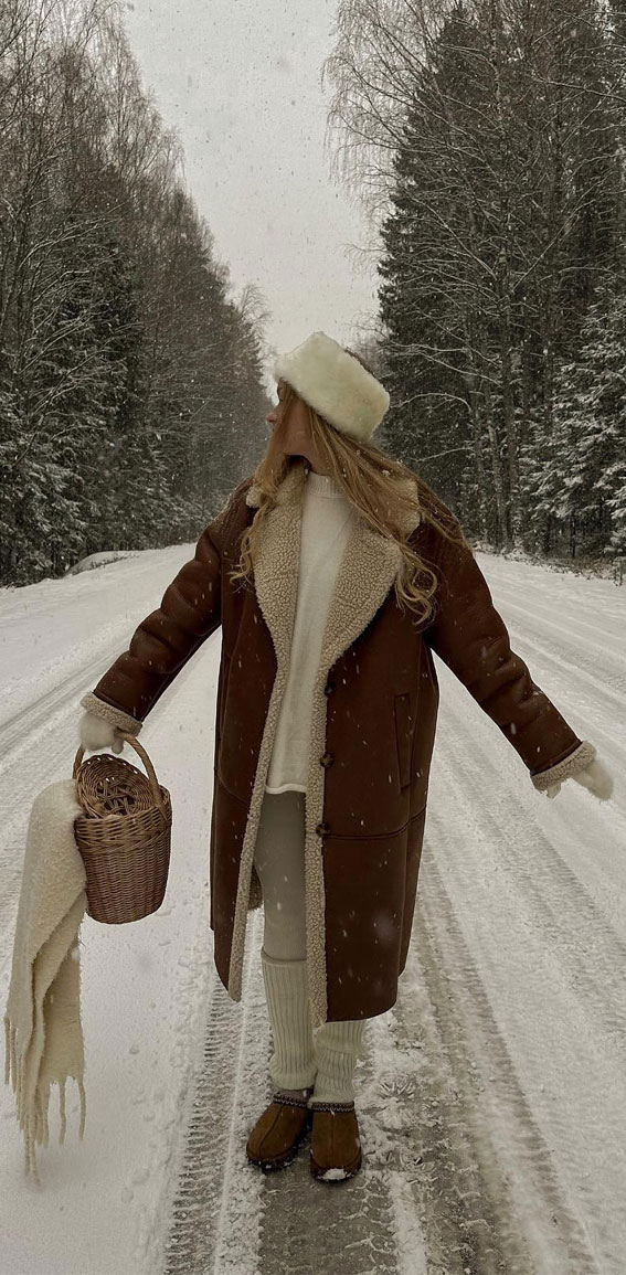Snow Outfits Frost-Kissed Elegance: Snowy Ensembles for Winter Wonder I Take You itakeyou.co.uk