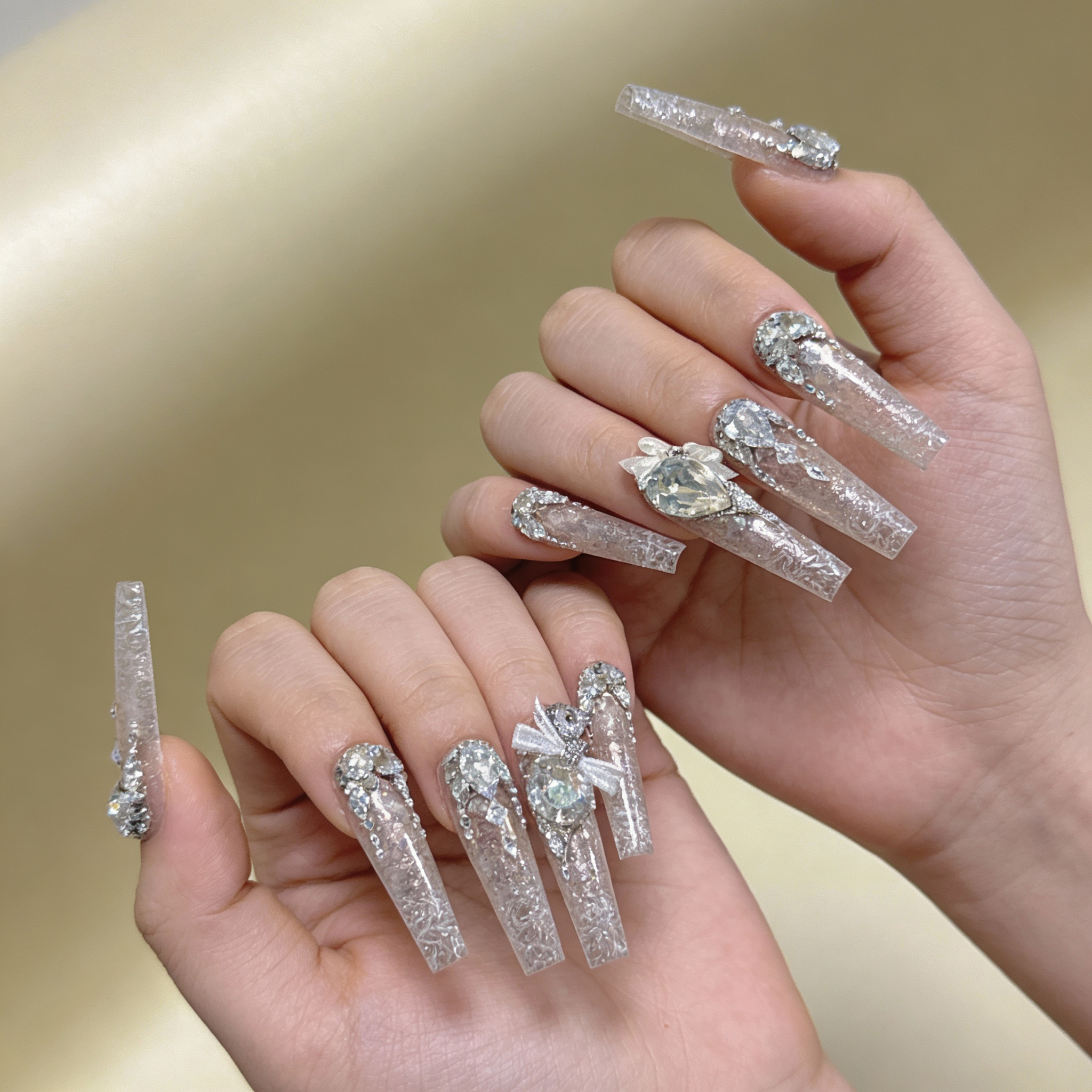 Crushed Ice Rhinestone Bow Coffin Nails Crushed Ice Rhinestone Bow Coffin Nails — Long Winter Nails