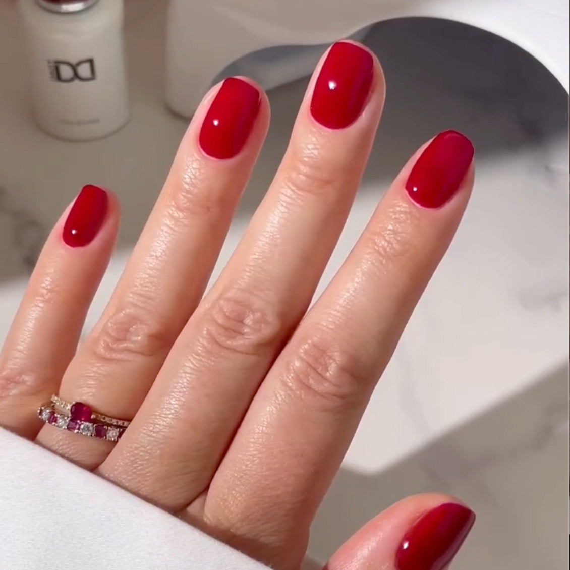 Winter Visual Idea — Winter Gel Nail Colors