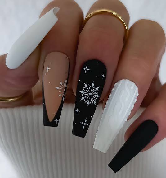 Mixed Winter Black Nail Designs Mixed Winter Black Nail Designs — Winter Black Nails