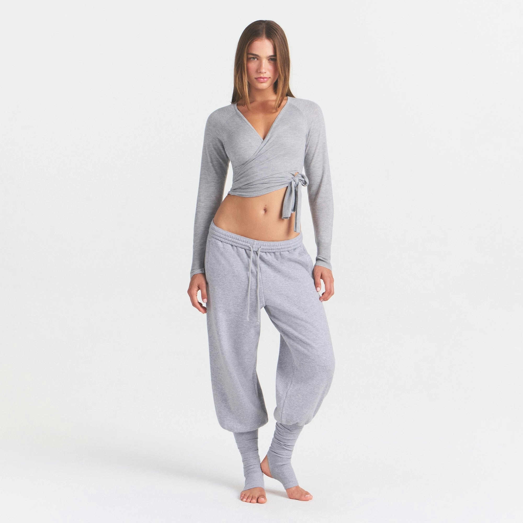 Grey Wrap Top and Drop-Crotch Sweatpants Loungewear Grey Wrap Top and Drop-Crotch Sweatpants Loungewear — Loungewear Outfits