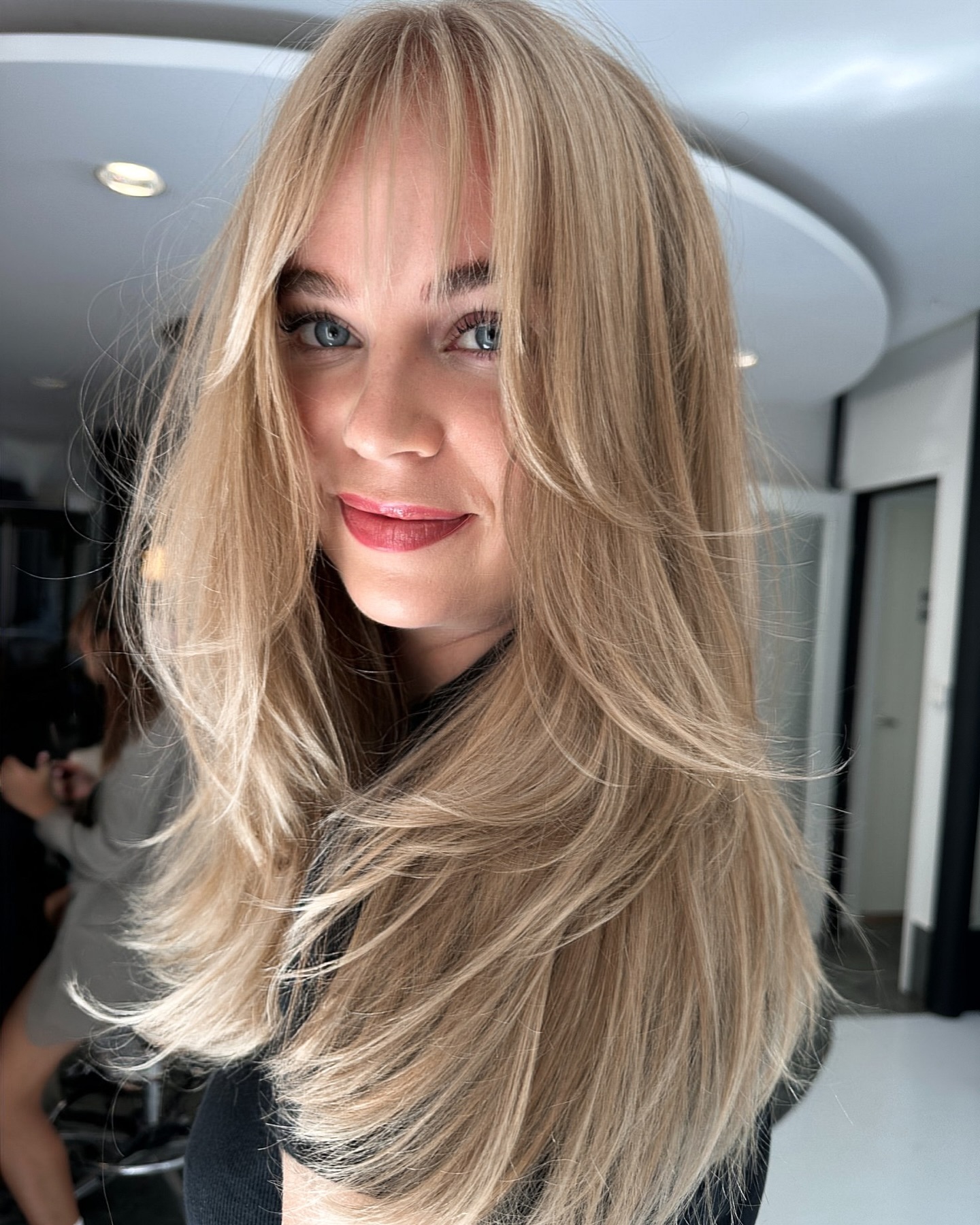 Mid-Back Ash Blonde With Root Shadow Mid-Back Ash Blonde With Root Shadow — Winter Haircuts with Bangs