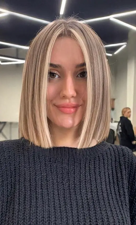 Blonde With Light Blonde Highlights Visual Idea — Winter Lob Haircuts