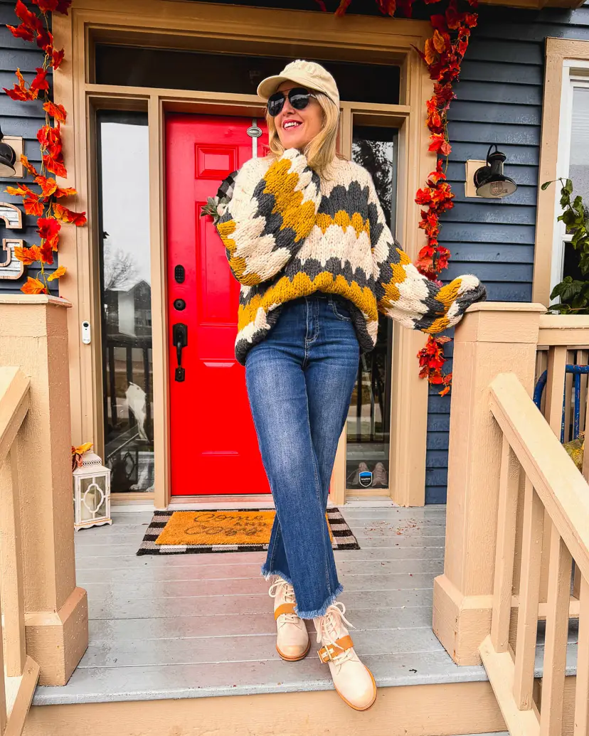 Chevron Knit Sweater with Denim Jeans and Lace-Up Boots Chevron Knit Sweater with Denim Jeans and Lace-Up Boots — Sweater Outfits