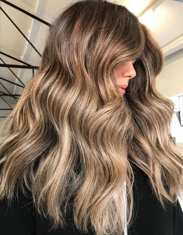 Mid-Back Dark Blonde to Light Blonde Blowout (Side View) Mid-Back Dark Blonde to Light Blonde Blowout (Side View) — Winter Ombre Hair