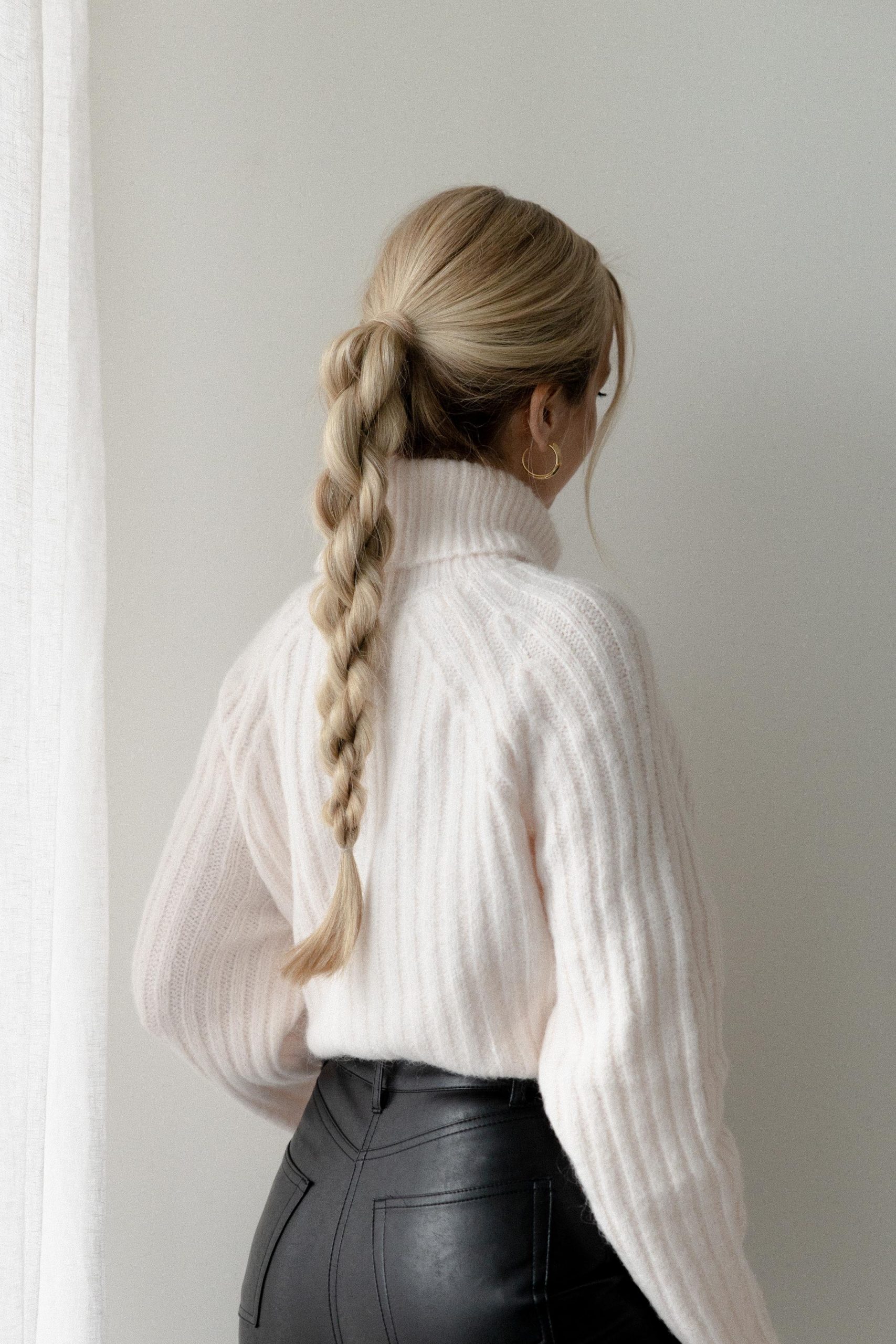 Ash Blonde Visual Idea Ash Blonde Visual Idea — Winter Haircuts for Thick Hair