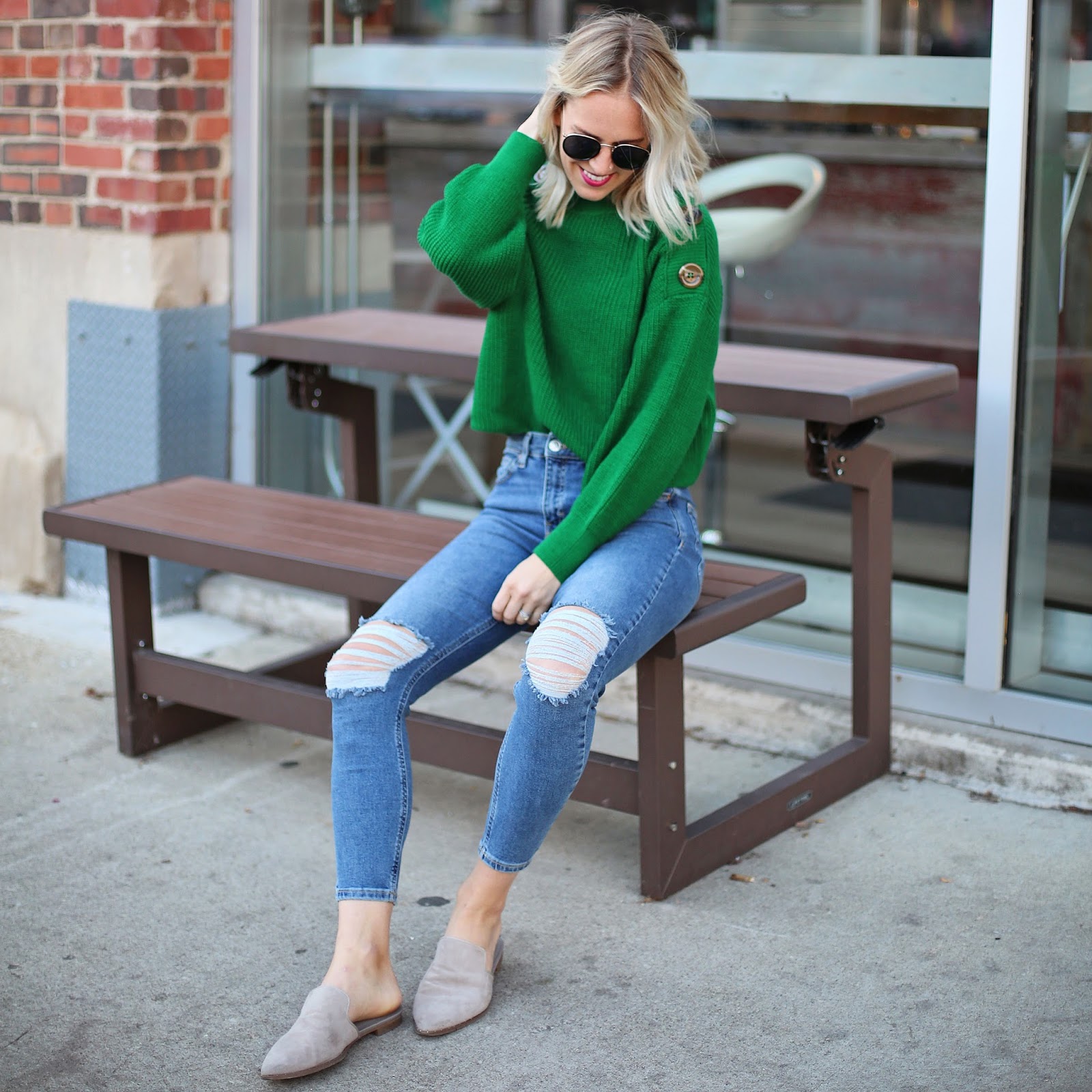 Bright Green Sweater with Ripped Skinny Jeans Bright Green Sweater with Ripped Skinny Jeans — Sweater Outfits