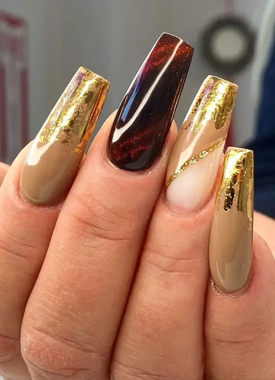 Gold Foil Cat-Eye Brown Coffins Gold Foil Cat-Eye Brown Coffins — Long Winter Nails