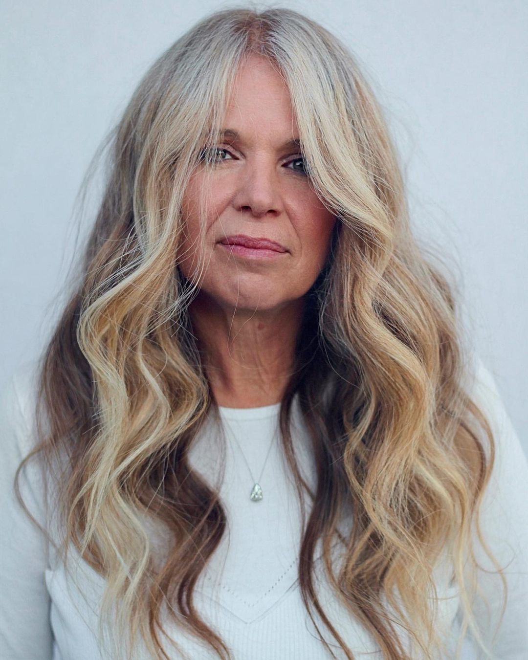 Ombre Waves with Straight Fringe Ombre Waves with Straight Fringe — Winter Haircuts for Women Over 50