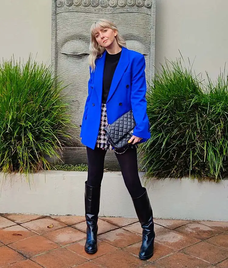 Tweed Mini Skirt with Blue Blazer and Opaque Tights Tweed Mini Skirt with Blue Blazer and Opaque Tights — Winter Skirt Outfits
