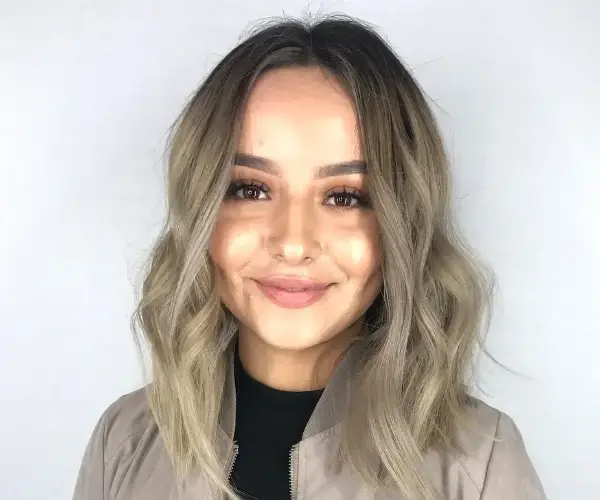 Lob With Curtain Bangs Lob With Curtain Bangs — Winter Haircuts for Round Faces