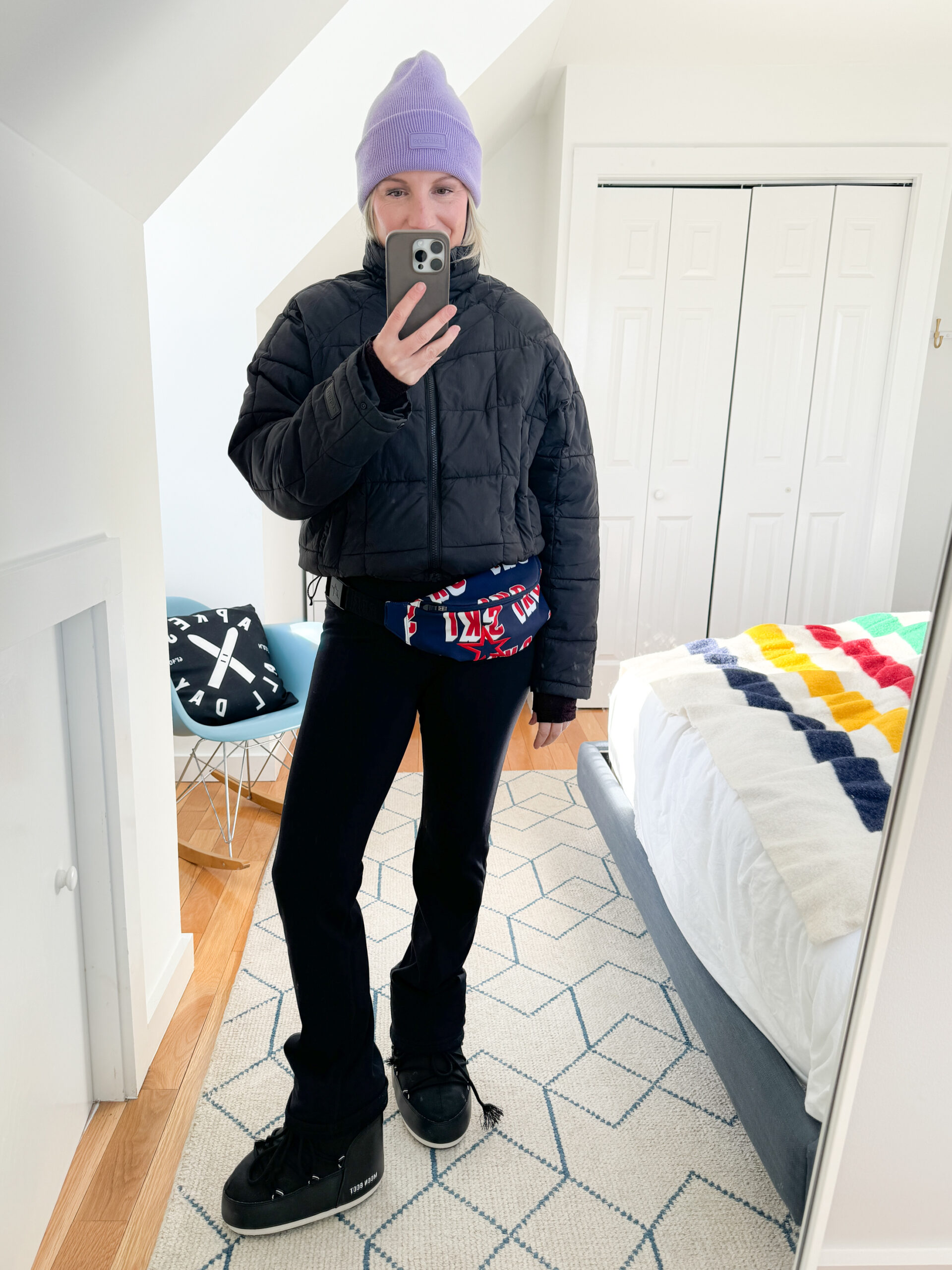 Black Moon Boots with Athletic Pants and Cropped Puffer Black Moon Boots with Athletic Pants and Cropped Puffer — Snow Boots Outfits