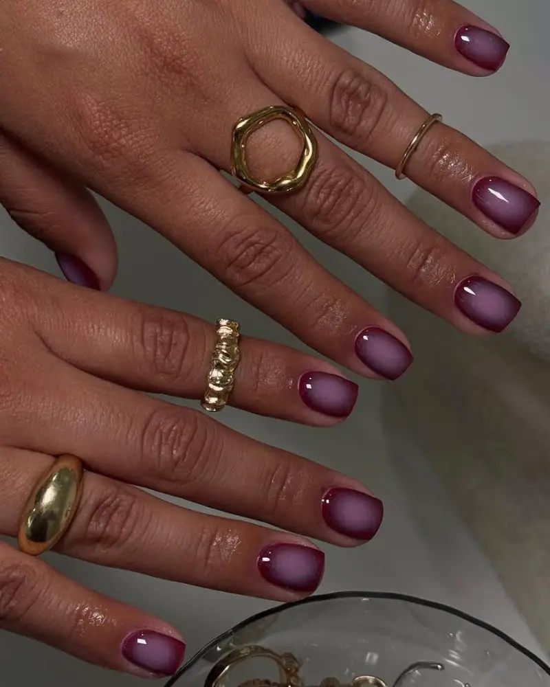Plum to Nude Gradient Nails Plum to Nude Gradient Nails — Short Winter Square Nails