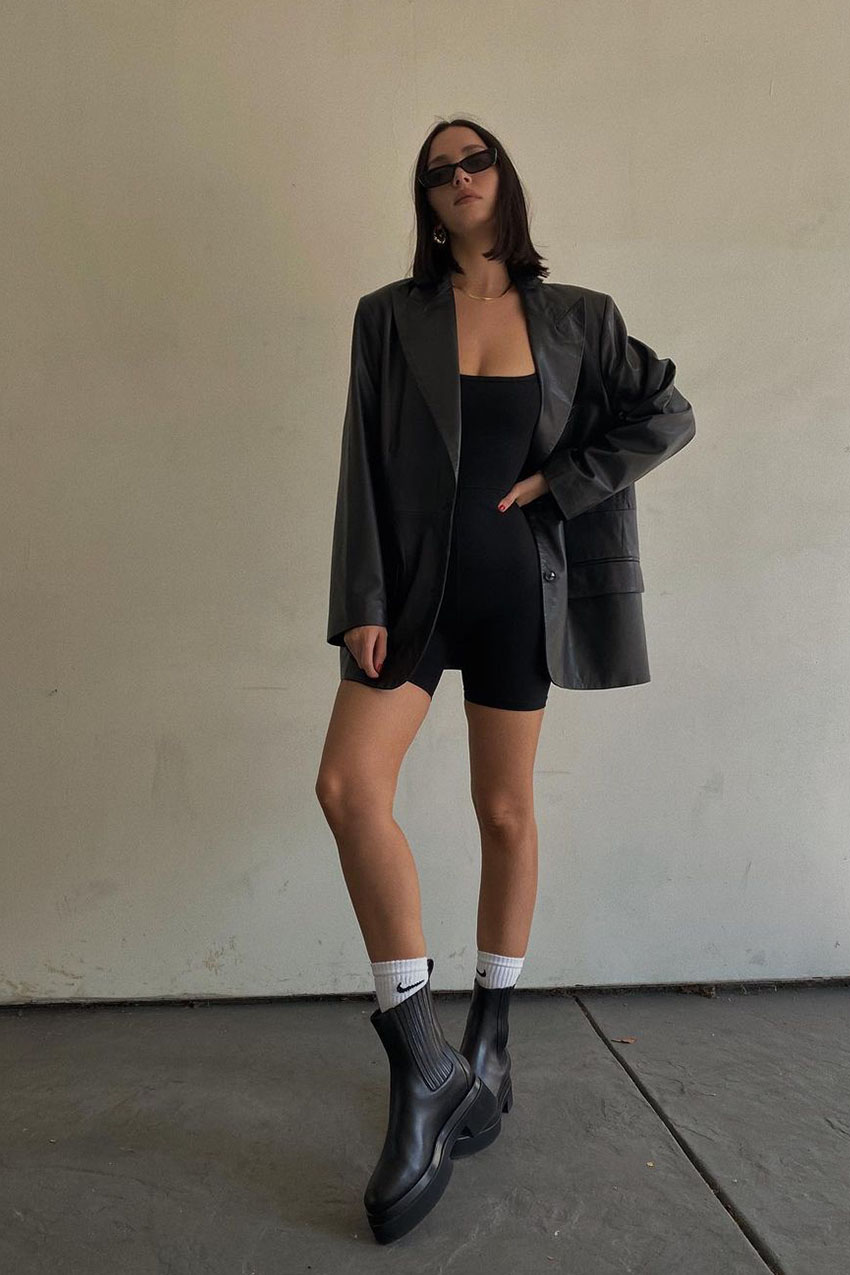 Daily Wear Smart Casual Outfit Idea Chelsea Boots Outfits
