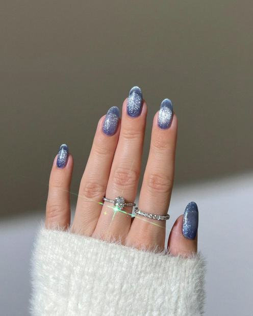 Blue Purple Glitter Gradient Oval Nails — Winter Gel Nails