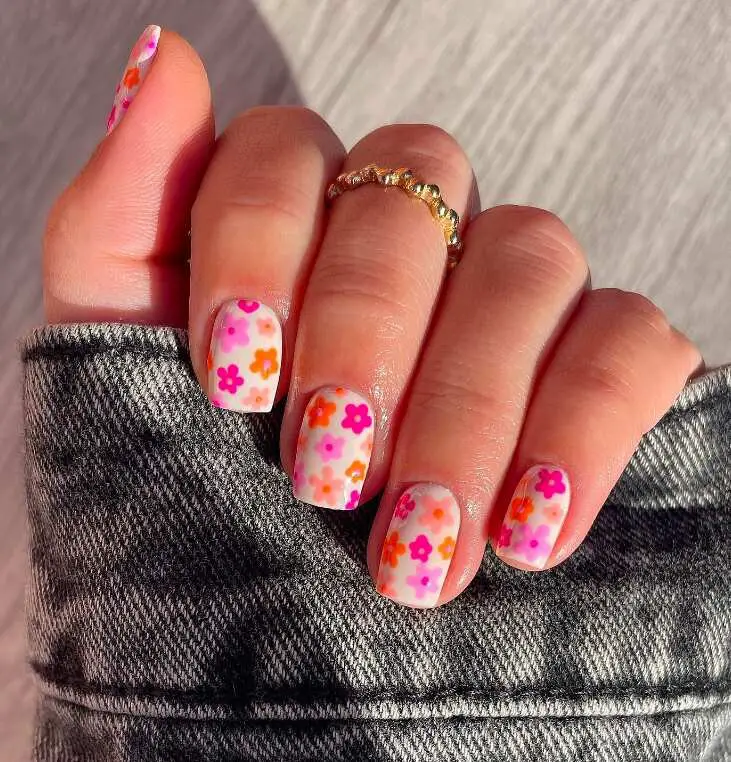 White Base with All-Over Pink and Orange Flowers White Base with All-Over Pink and Orange Flowers — Short Nail Designs