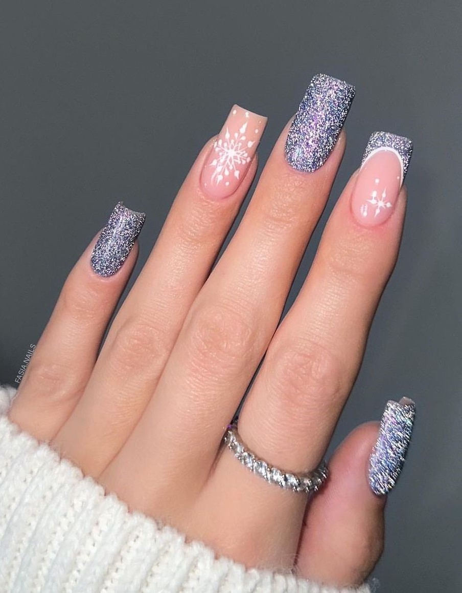 Glossy With Glitter Sheer Pink Snowflake Glitter French Glossy With Glitter Sheer Pink Snowflake Glitter French — Winter Squoval Nails