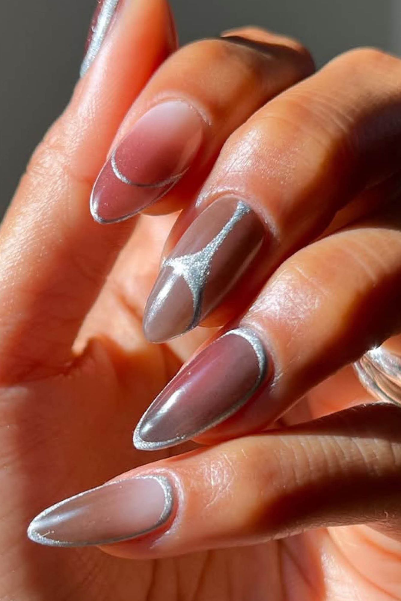 Bright Silver Chrome Medium Stilettos — Chrome Nail Designs