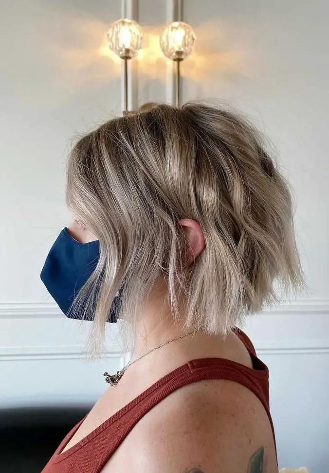 Chin Choppy Ash Blonde Textured Bob — Winter Haircuts for Thin Hair