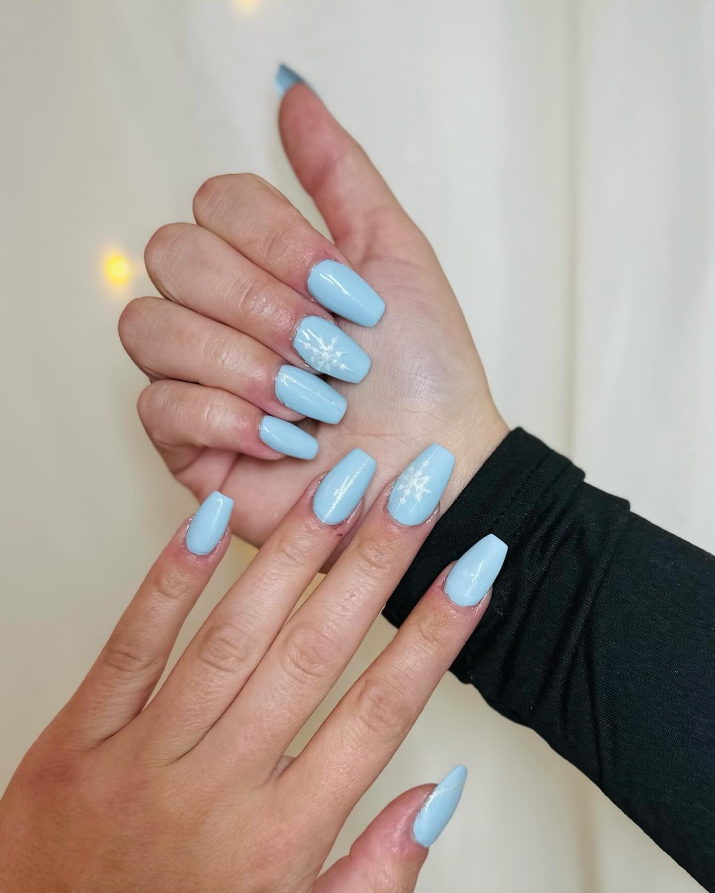 Winter Visual Idea Winter Visual Idea — Winter Coffin Nails