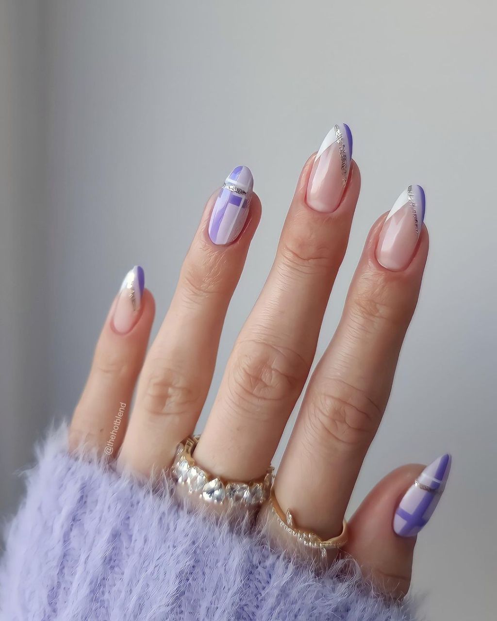 Burgundy and Pale Pink with Gold Foil Nails Burgundy and Pale Pink with Gold Foil Nails — Winter Formal Nails