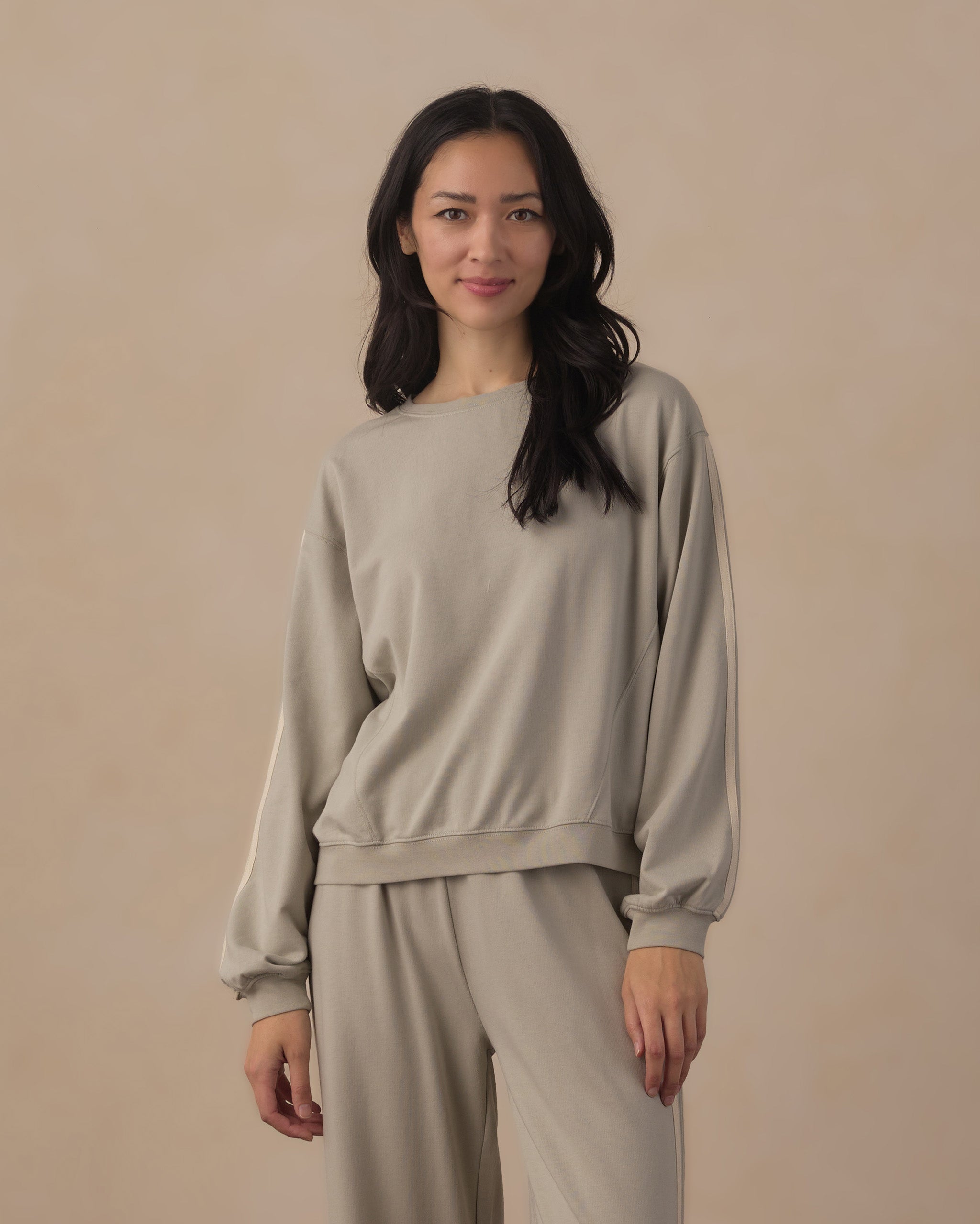 Light Grey Fleece Sweatsuit with Subtle Side Stripes Light Grey Fleece Sweatsuit with Subtle Side Stripes — Sweatpants Outfits