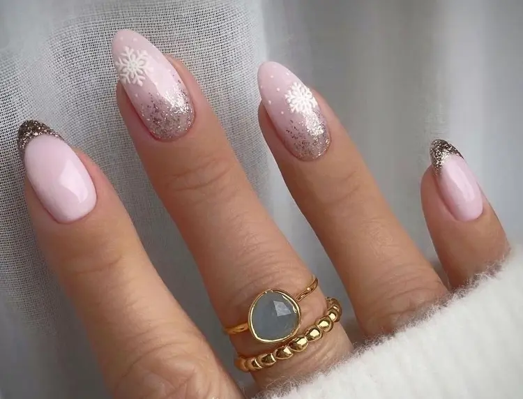 Pale Pink Snowflake Glitter Gradient French Tips Pale Pink Snowflake Glitter Gradient French Tips — Simple Winter Nails