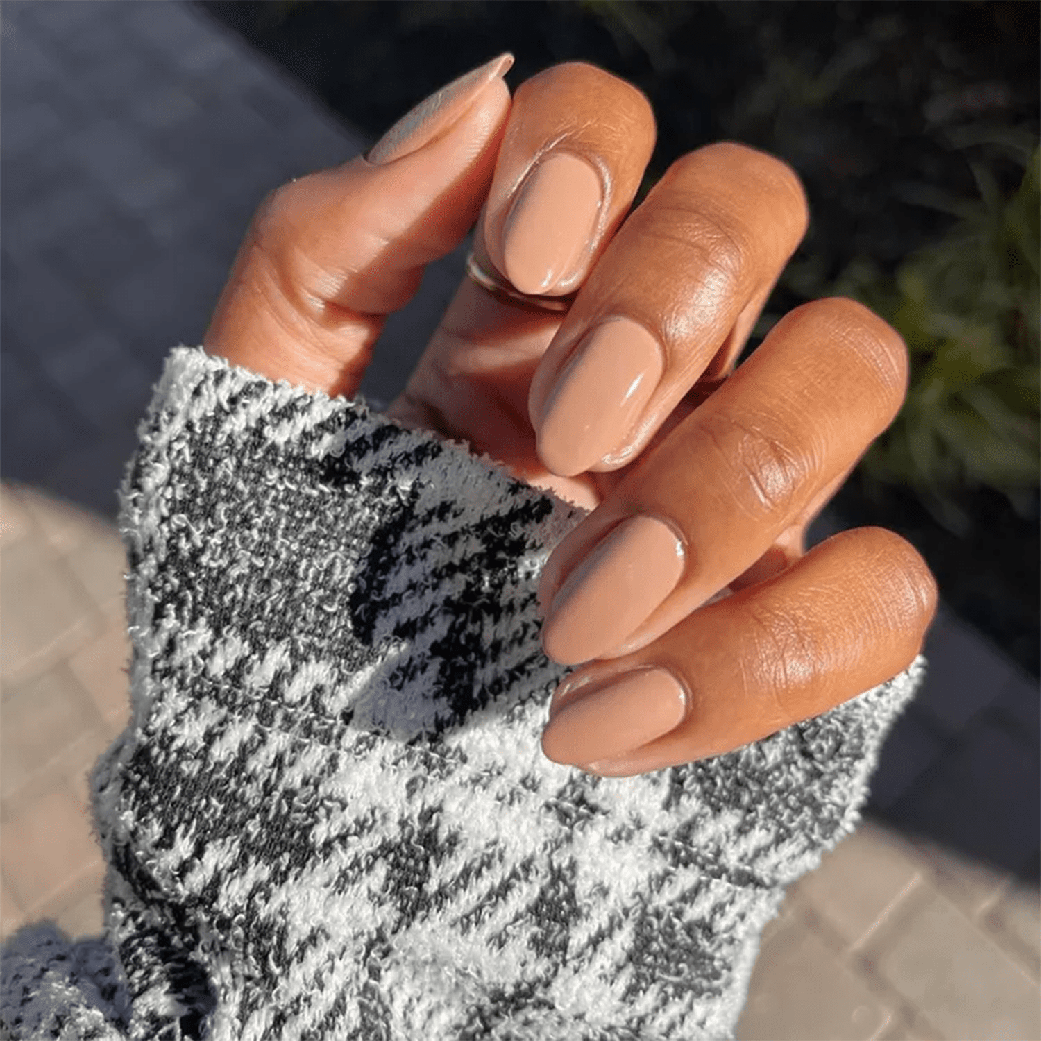 Glossy Light Beige Oval Nails Glossy Light Beige Oval Nails — Mocha Nails