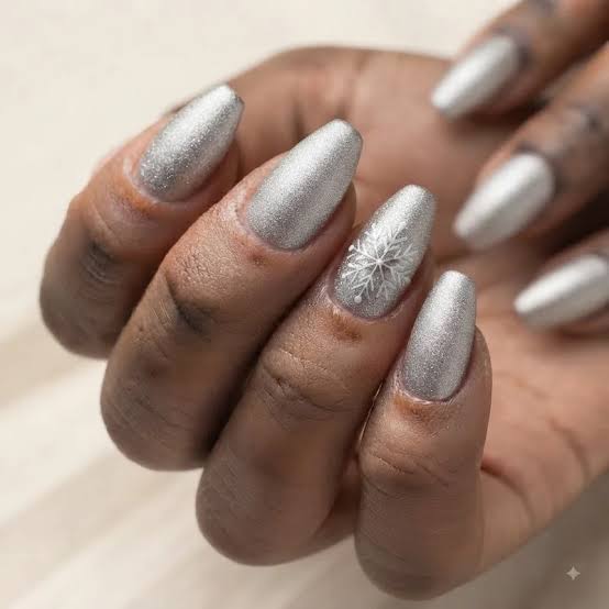 Shimmer Visual Idea Shimmer Visual Idea — Winter Coffin Nails