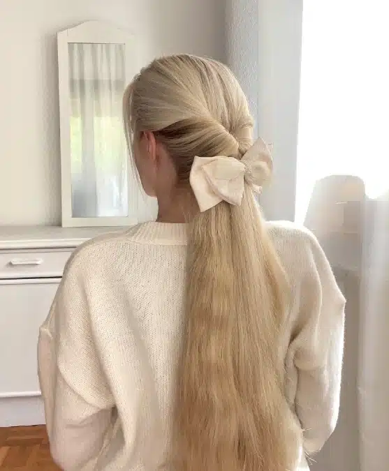 Ash Blonde Visual Idea — Cute Winter Hairstyles