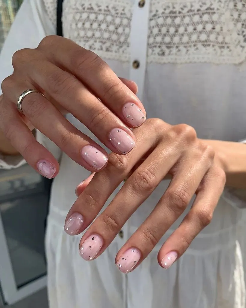 Scattered Small Silver Glitter Particles Sheer Pale Pink with Scattered Silver Glitter Scattered Small Silver Glitter Particles Sheer Pale Pink with Scattered Silver Glitter — Classy Simple Nail Designs