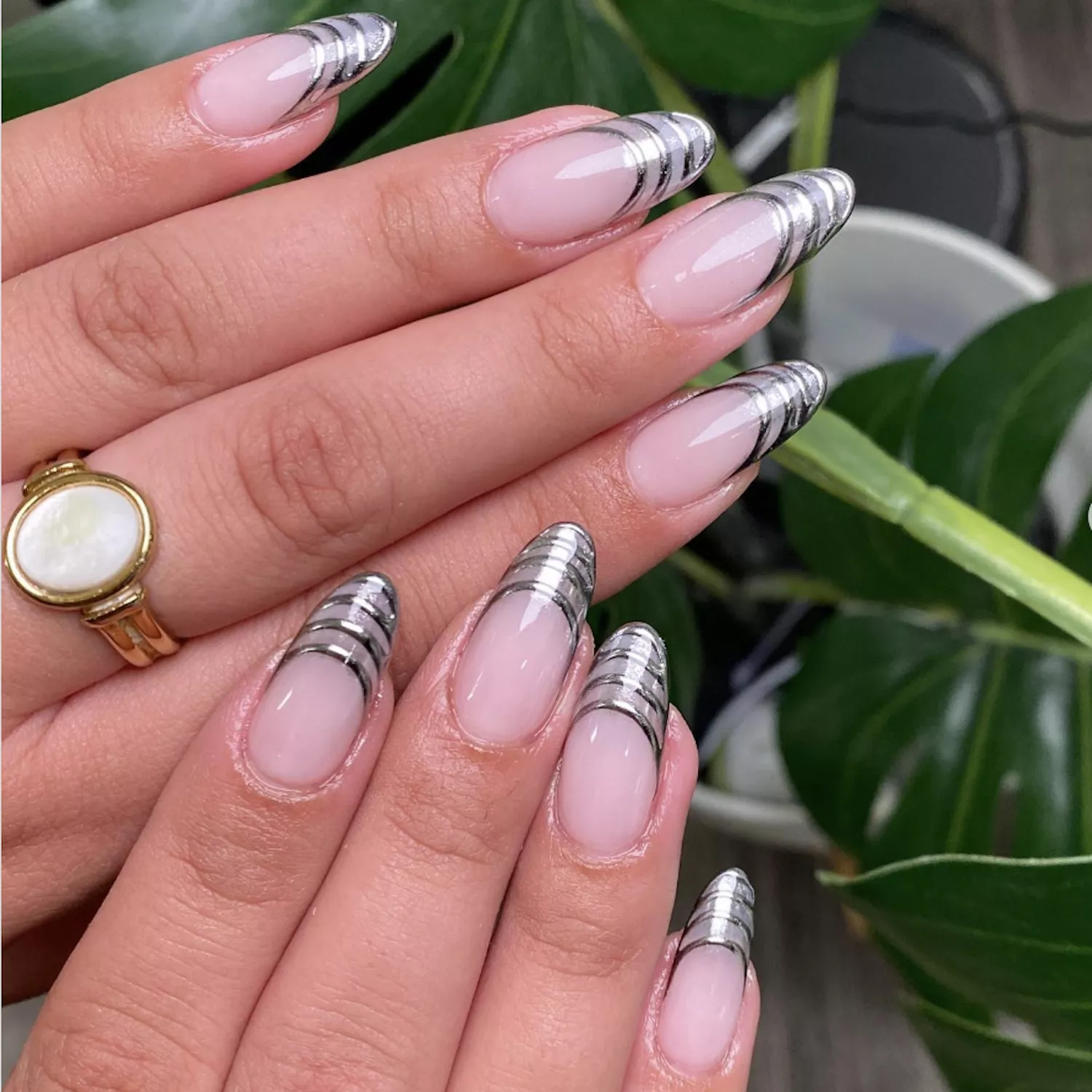 Striped French Tips With Chrome Effect Silver Chrome Stripe French Tips Striped French Tips With Chrome Effect Silver Chrome Stripe French Tips — Winter Chrome Nails