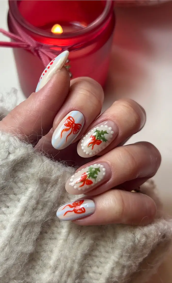 Festive Holly Berry Bows Festive Holly Berry Bows — Winter Nails