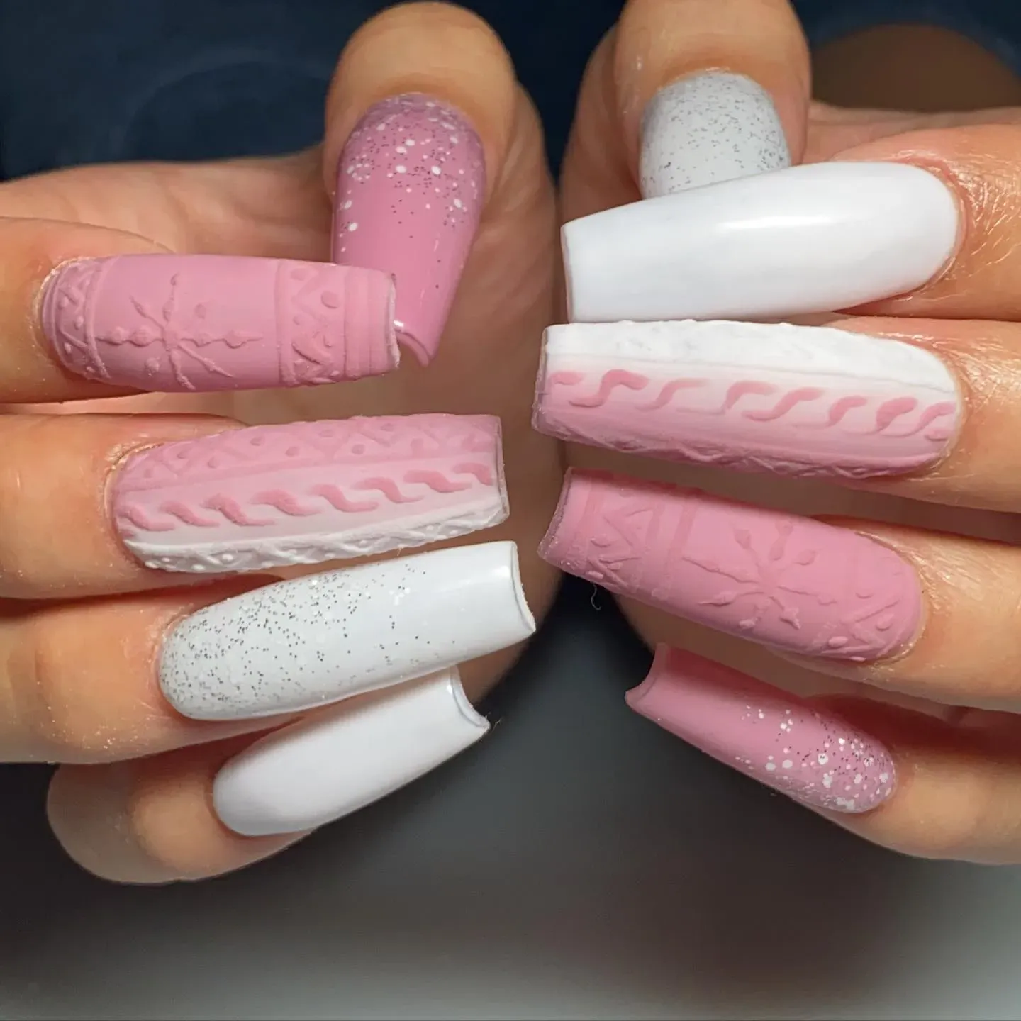 3D Raised Knit Glitter Coffin Nails 3D Raised Knit Glitter Coffin Nails — Winter Pink Nails
