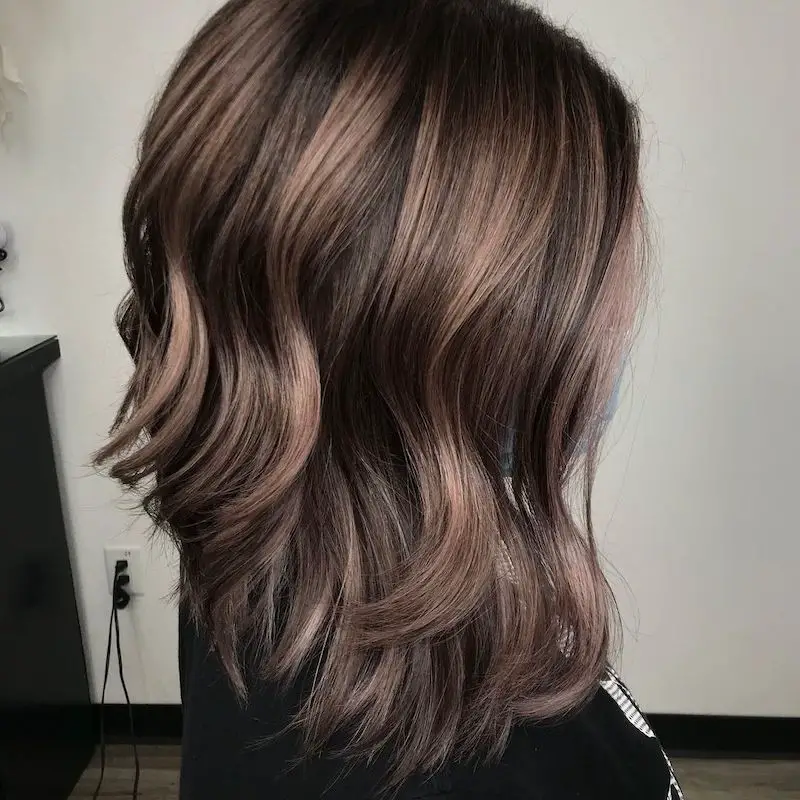 Shoulder Lob Seamless Balayage Shoulder Lob Seamless Balayage — Mushroom Brown Hair