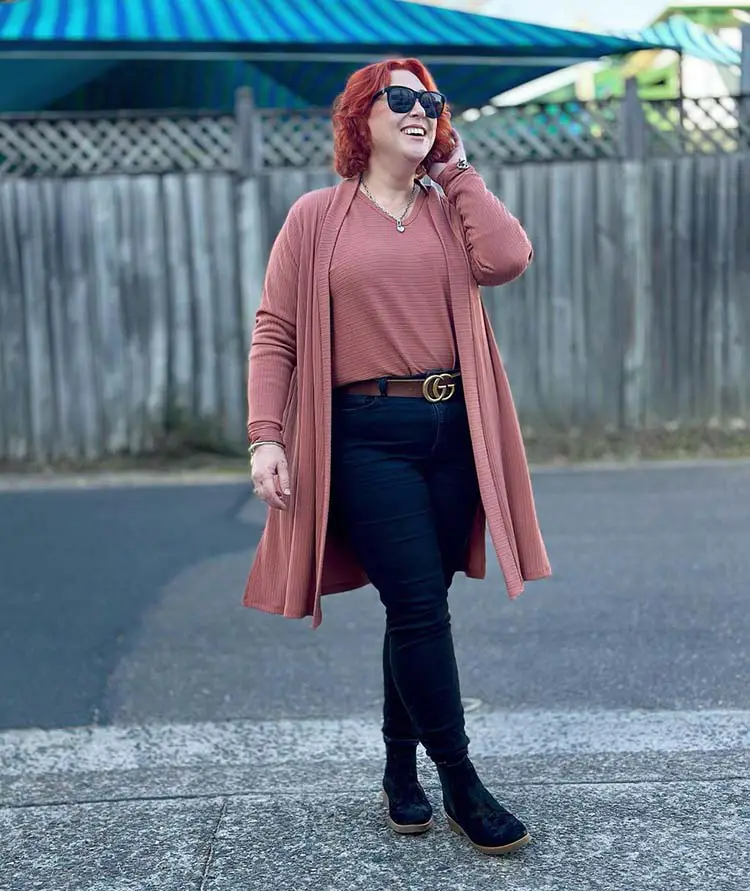 Rose Duster Cardigan with Matching Top and Skinny Jeans Rose Duster Cardigan with Matching Top and Skinny Jeans — Cardigan Outfits